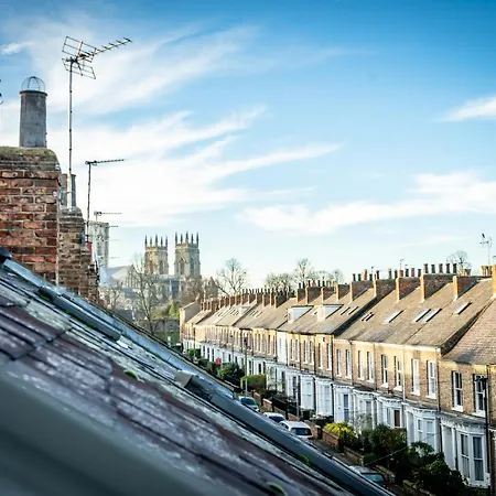 St John's Centre House-free Parking