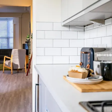 St John's Centre House-free Parking